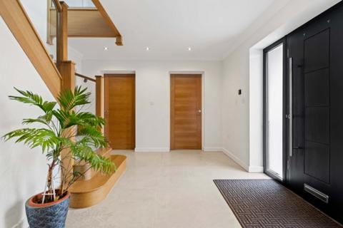 4 bedroom detached house for sale, South Hanningfield Road, Chelmsford, CM3