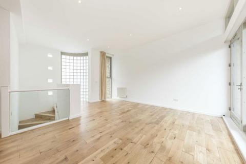 2 bedroom house to rent, Fenwick Place, London SW9