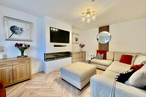 4 bedroom detached house for sale, Wootton Mews, Manchester M28
