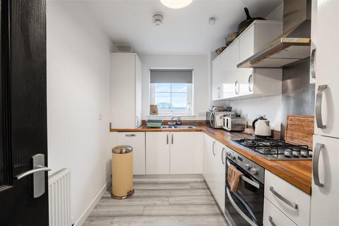2 bedroom flat for sale, Cambridge Crescent, Airdrie