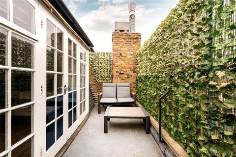 1 bedroom penthouse to rent, Monmouth Street, London WC2H