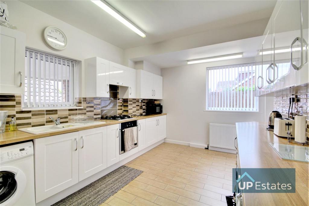 Kitchen diner