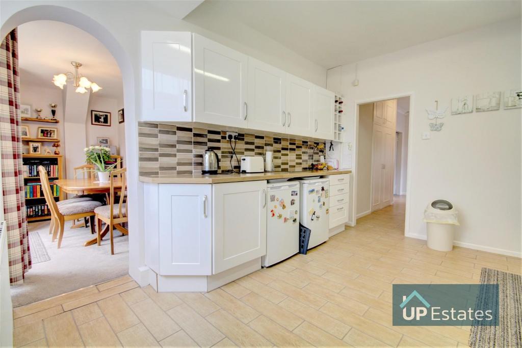Kitchen diner