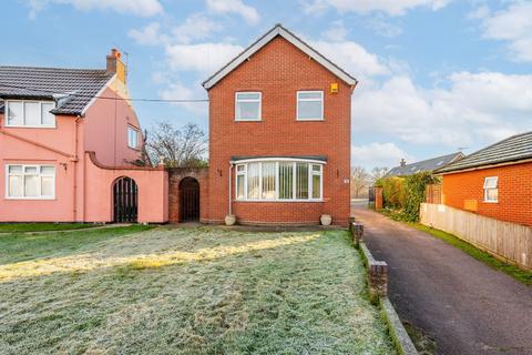 4 bedroom detached house for sale, Gorleston Road, Oulton Broad North