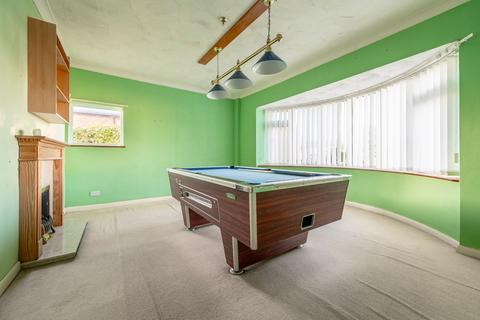 4 bedroom detached house for sale, Gorleston Road, Oulton Broad North