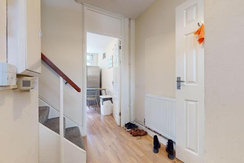 4 bedroom ground floor flat to rent, Cleveland Way, London, greater London, E1