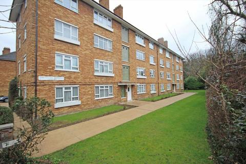 2 bedroom flat to rent, Greystoke Gardens, London W5