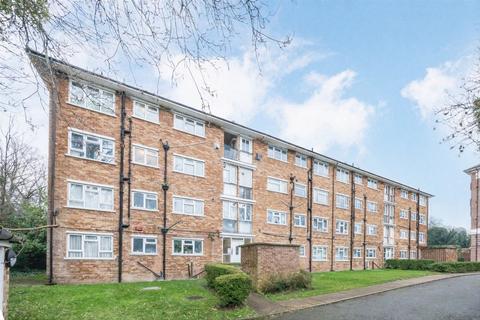 Greystoke Gardens, London W5