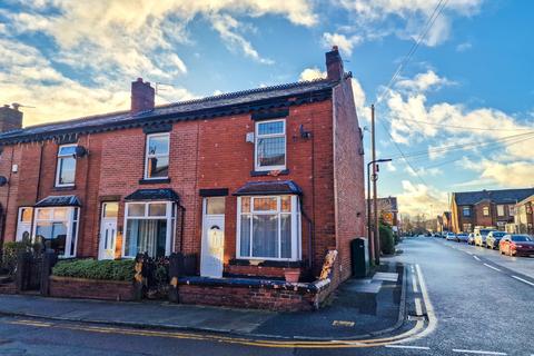 2 bedroom end of terrace house for sale, Knowles Street, Manchester M26