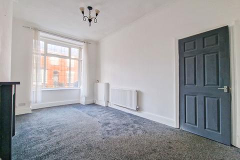 2 bedroom end of terrace house for sale, Knowles Street, Manchester M26
