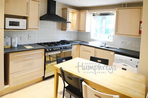 undefined, Cunningham Avenue, Hatfield AL10
