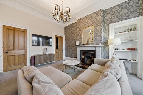 2 bedroom flat for sale, 129 Kilmarnock Road, Flat 1/1, Shawlands, Glasgow, G41 3YT