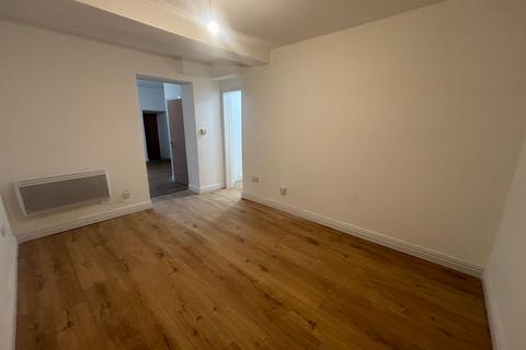 1 bedroom flat to rent, cf417pe