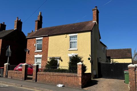 2 bedroom semi-detached house to rent, Park Street, Madeley TF7