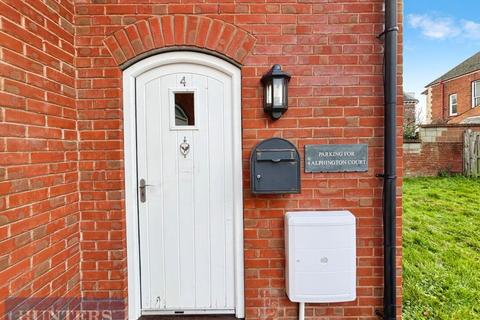 1 bedroom end of terrace house to rent, Alphington Road, Exeter