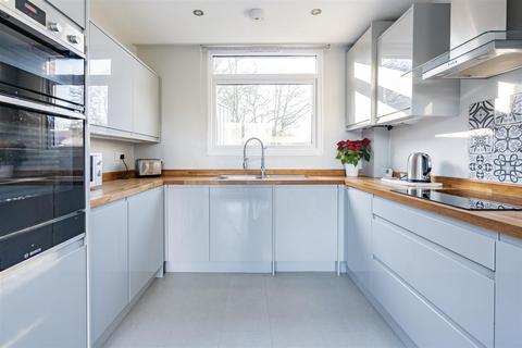 undefined, Knights Croft, New Ash Green DA3