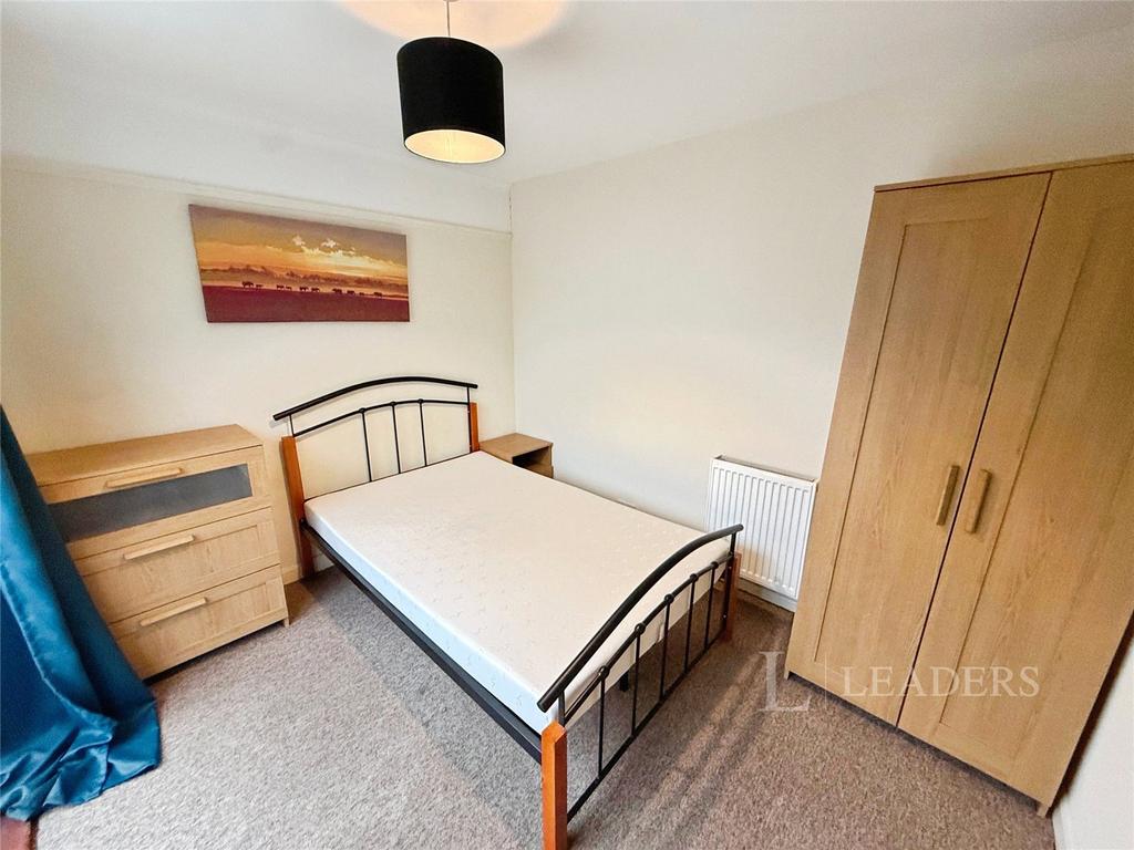 Room (1)