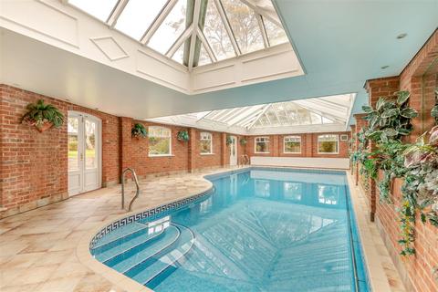 6 bedroom detached house for sale, Mill Lane, Newport Pagnell