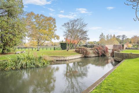 6 bedroom detached house for sale, Mill Lane, Newport Pagnell