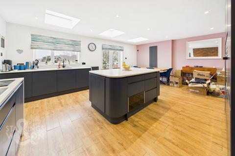 4 bedroom detached bungalow for sale, Olive Close, Costessey, Norwich