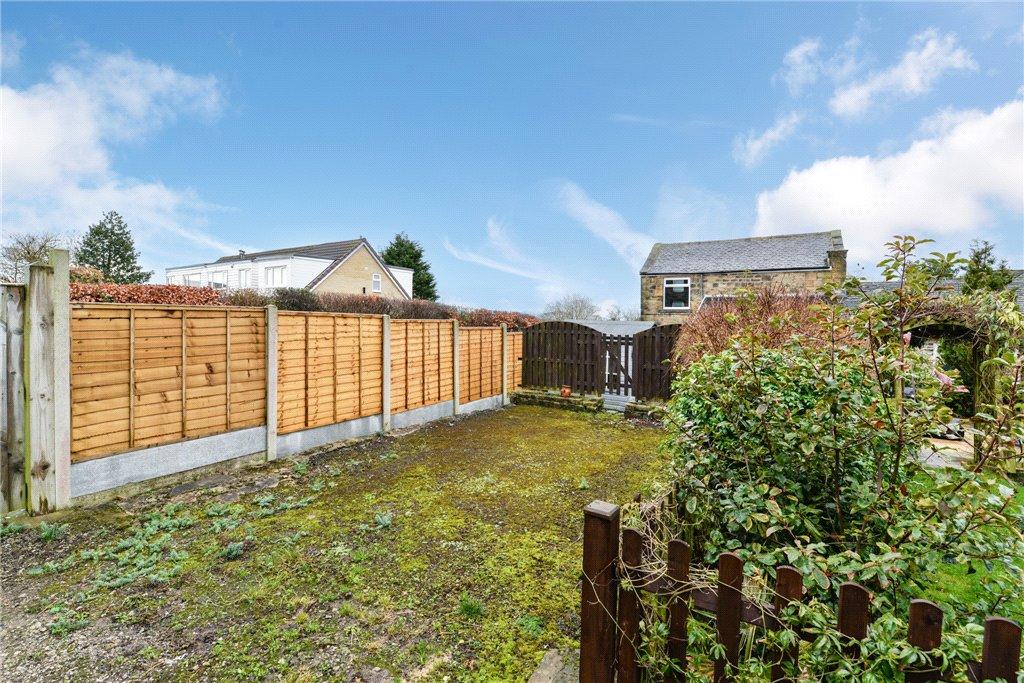 Parking/Garden