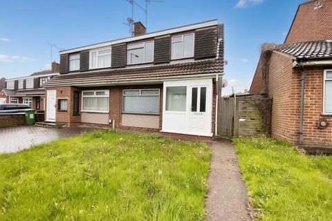 3 bedroom semi-detached house to rent, Toddington Road, Luton