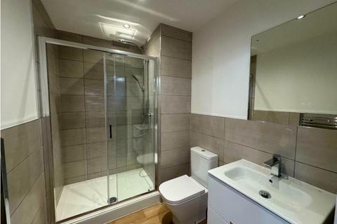 1 bedroom flat to rent, Talbot Road, Old Trafford, M16