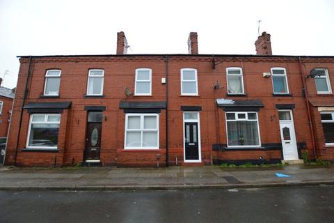 3 bedroom terraced house to rent, Mort Street, Wigan, Lancashire