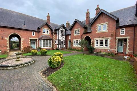 2 bedroom retirement property for sale, Pyndar Court, Newland, Malvern