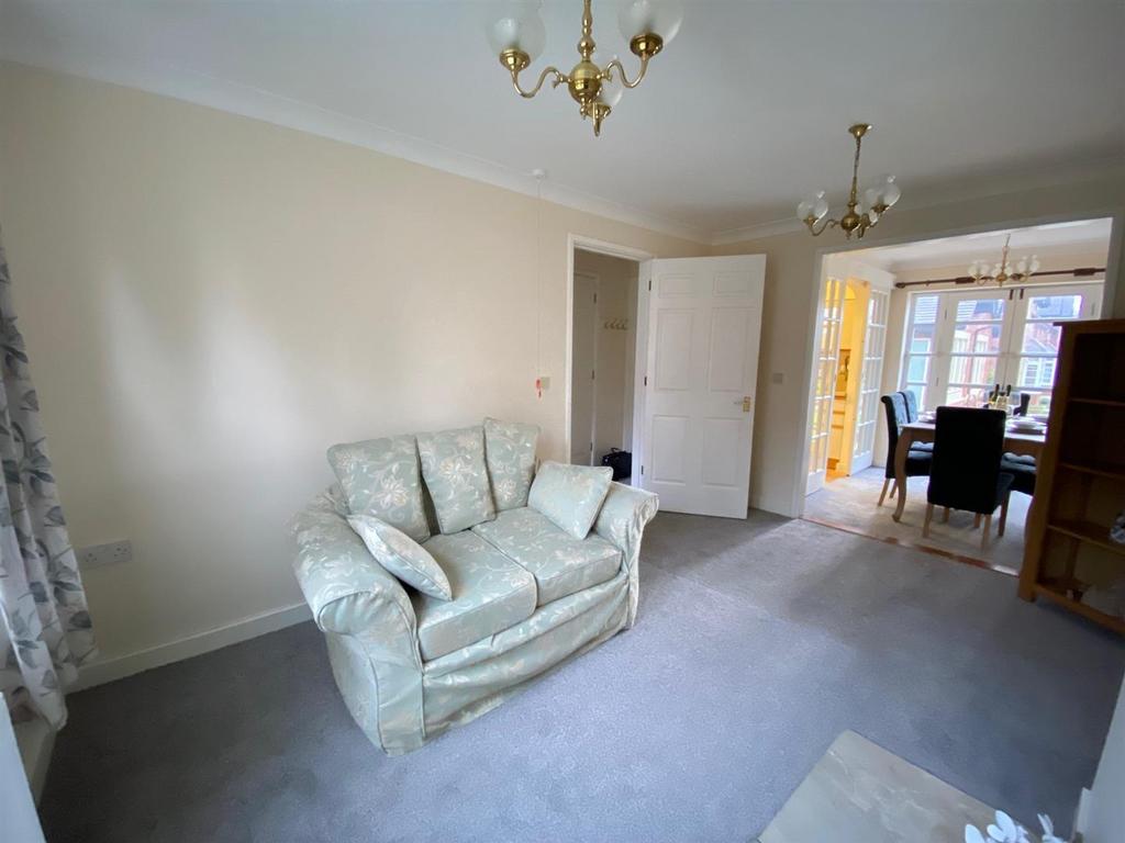 Living Room.jpg