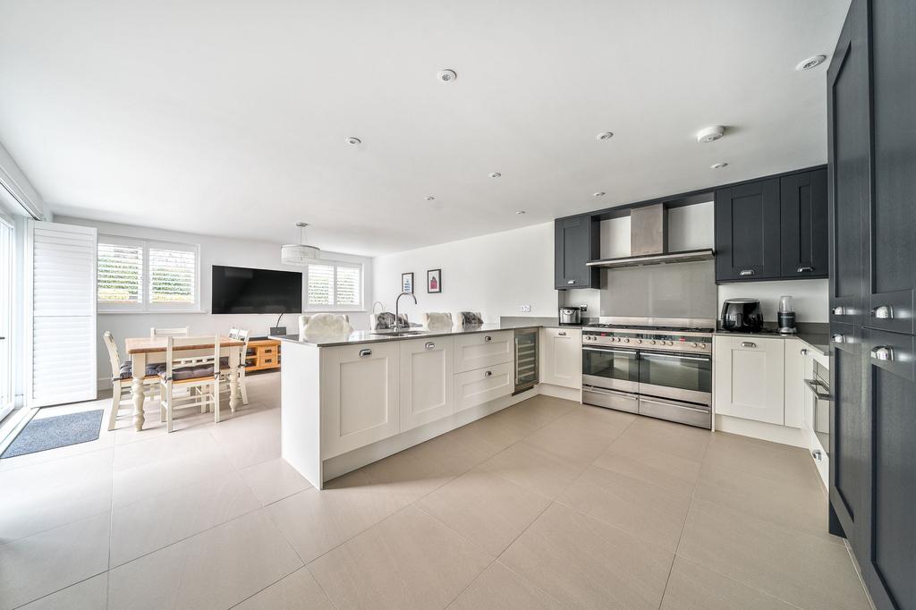 Kitchen / Sitting / Family Room