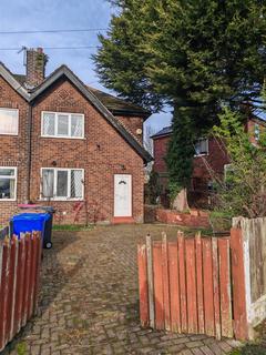 2 bedroom semi-detached house to rent, Dorchester Road, Swinton M27