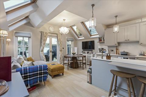 2 bedroom apartment for sale, Musard Road, Hammersmith, London, W6