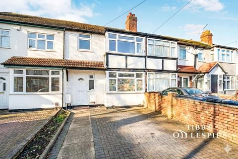 3 bedroom terraced house to rent, Lee Road, Perivale, Greenford, UB6