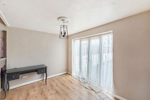 undefined, Topcliffe Garth, Hull HU7