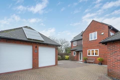 4 bedroom detached house for sale, Canal Court, Wantage, OX12