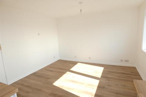 1 bedroom flat to rent, St. Peters Road, Byker