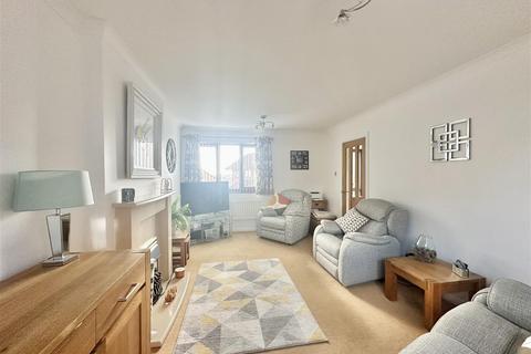 undefined, Oakwood Close, Plymouth PL6
