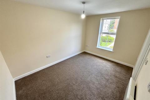 2 bedroom apartment to rent, Meadow Rise, Meadowfield, Durham