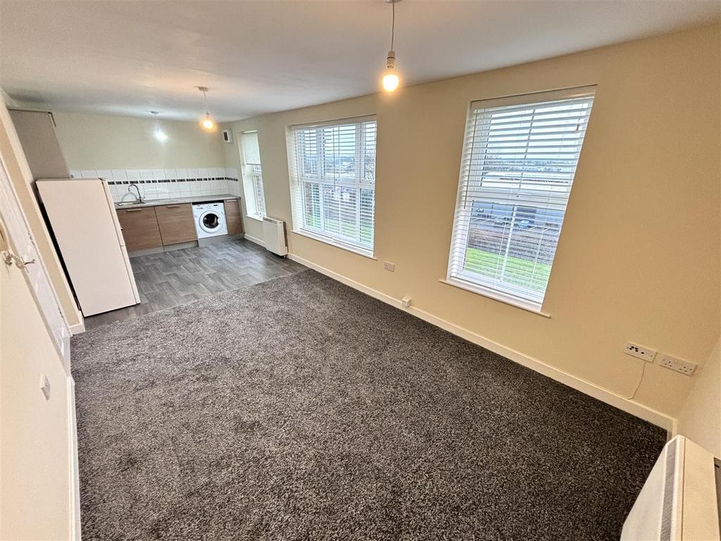 Open Plan Living/Dining Room and Kitchen