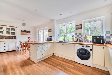 4 bedroom detached house for sale, Abbots Ride, Farnham, GU9
