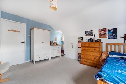 4 bedroom detached house for sale, Abbots Ride, Farnham, GU9
