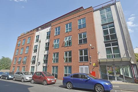 2 bedroom flat for sale, Raleigh Street, Nottingham, NG7