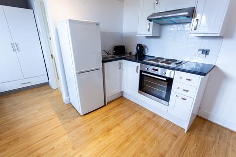 1 bedroom flat to rent, Upper Parliament Street, L8 7LG,