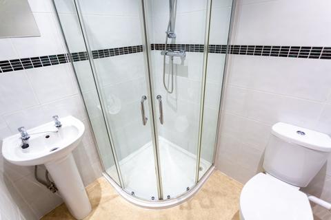 1 bedroom flat to rent, Upper Parliament Street, L8 7LG,