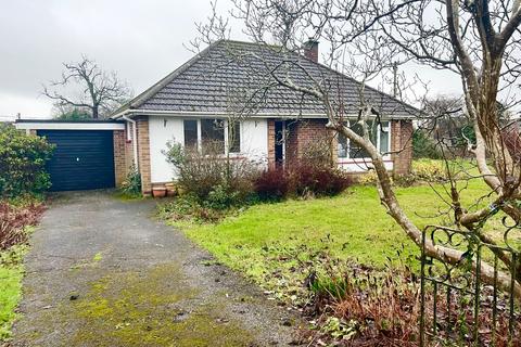 2 bedroom bungalow for sale, Newlands Copse, Blackfield, Southampton, Hampshire, SO45