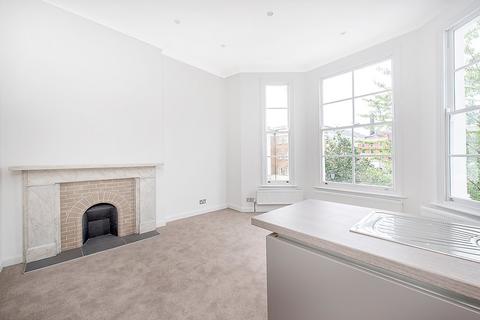 1 bedroom flat to rent, Russell Road, London, W14