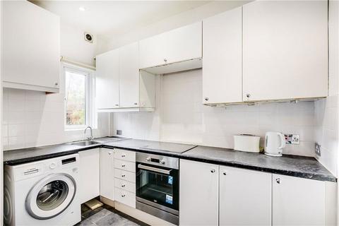 3 bedroom flat to rent, Fulham Palace Road, London SW6