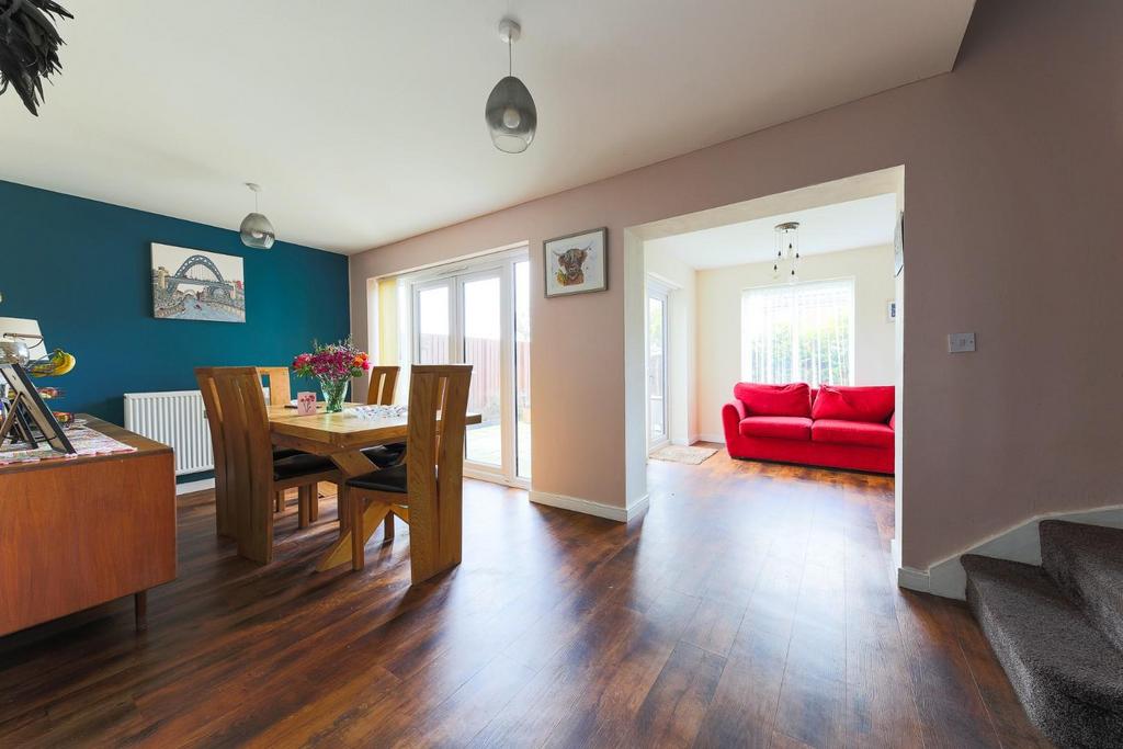 Kitchen / Snug.jpg