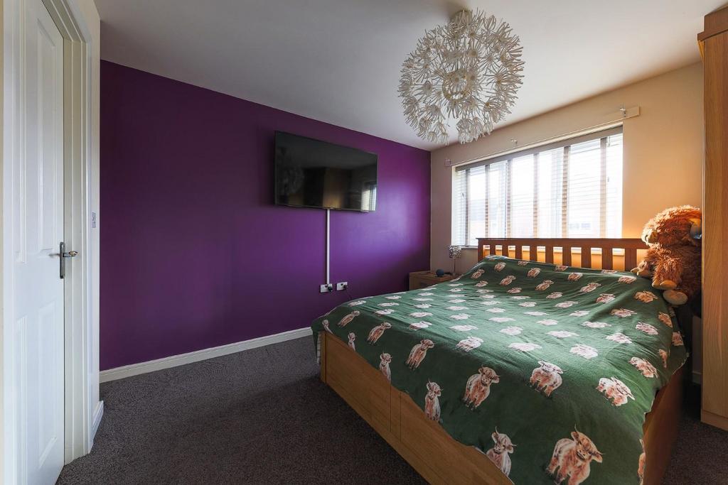 Master bedroom.jpg
